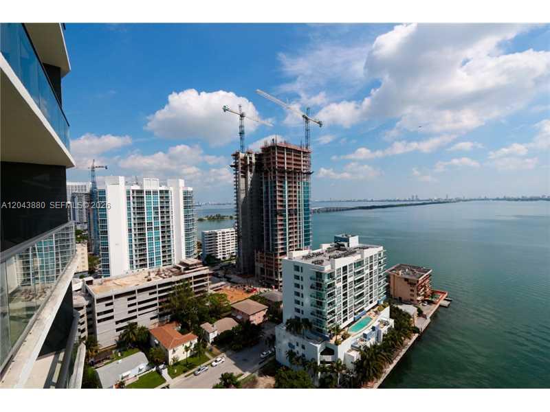460 NE 28 STREET # 2805
