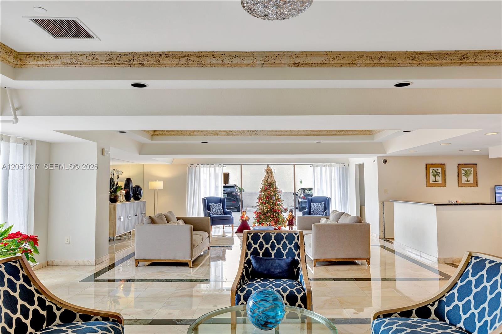 2625 Collins Ave # 1609