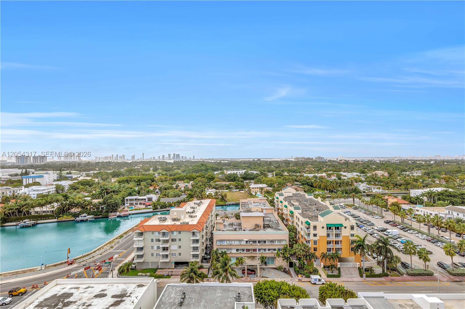 2625 Collins Ave # 1609