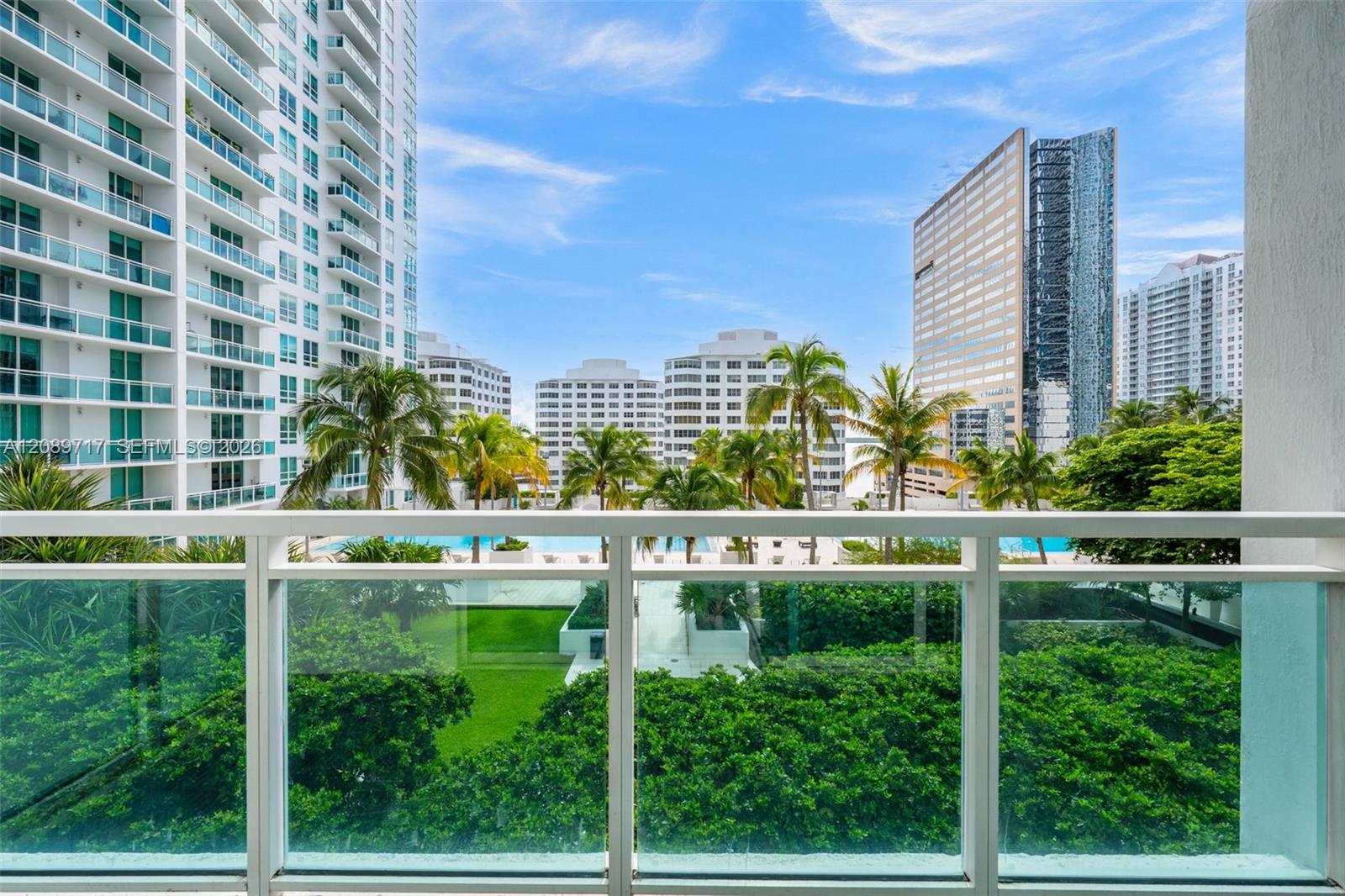 951 Brickell Ave # 1202