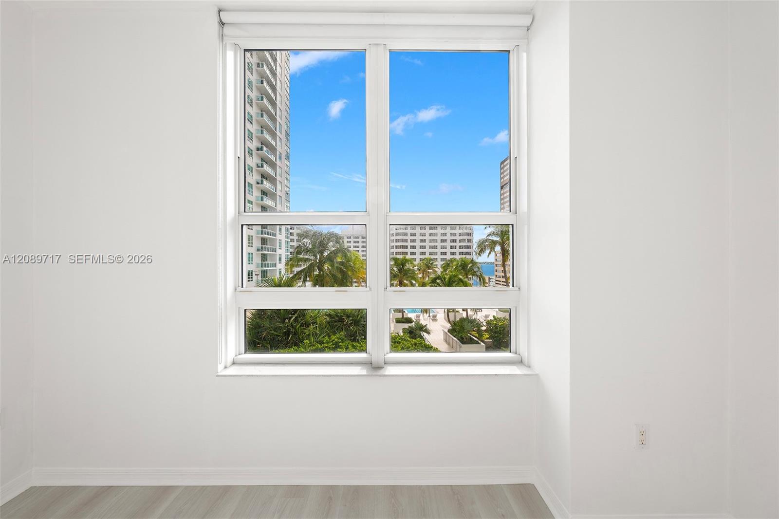 951 Brickell Ave # 1202