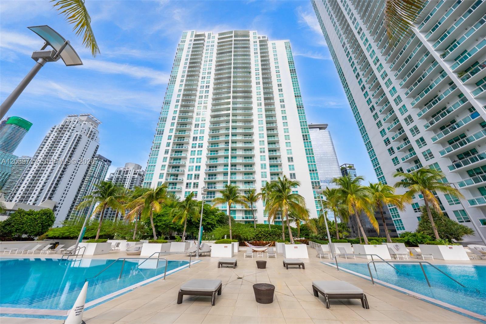 951 Brickell Ave # 1202