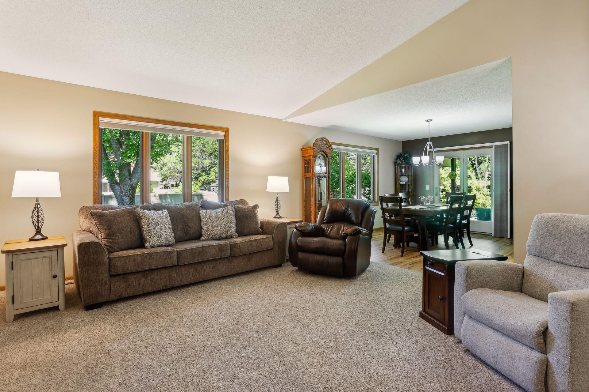2228 Daisy Court