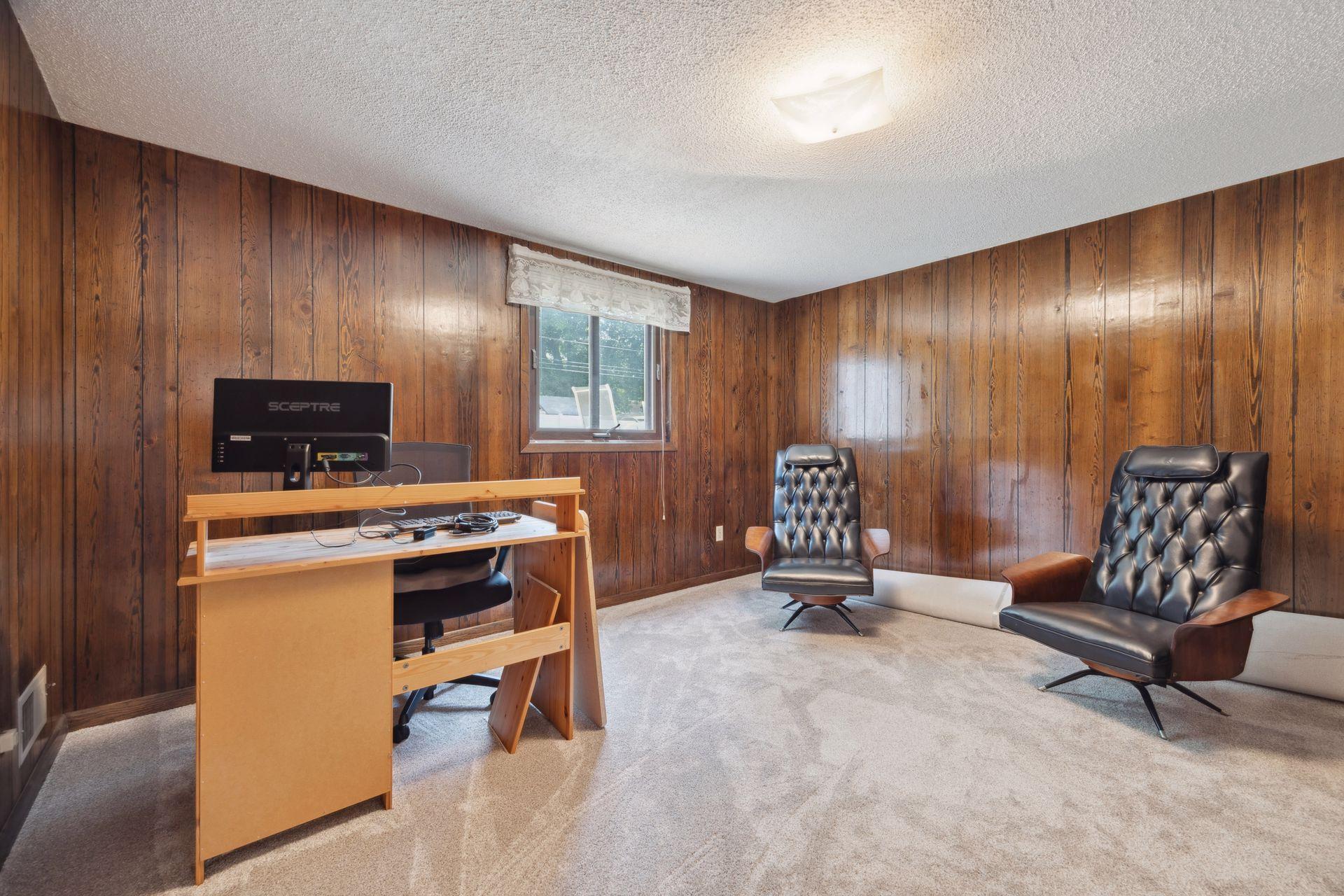 5130 Greenwood Drive