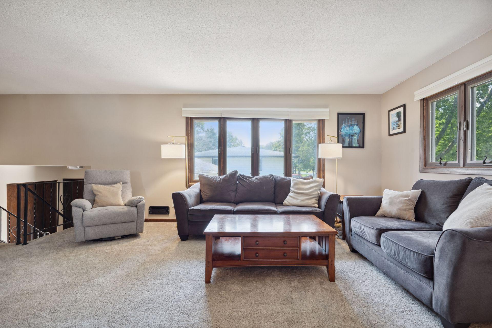 5130 Greenwood Drive