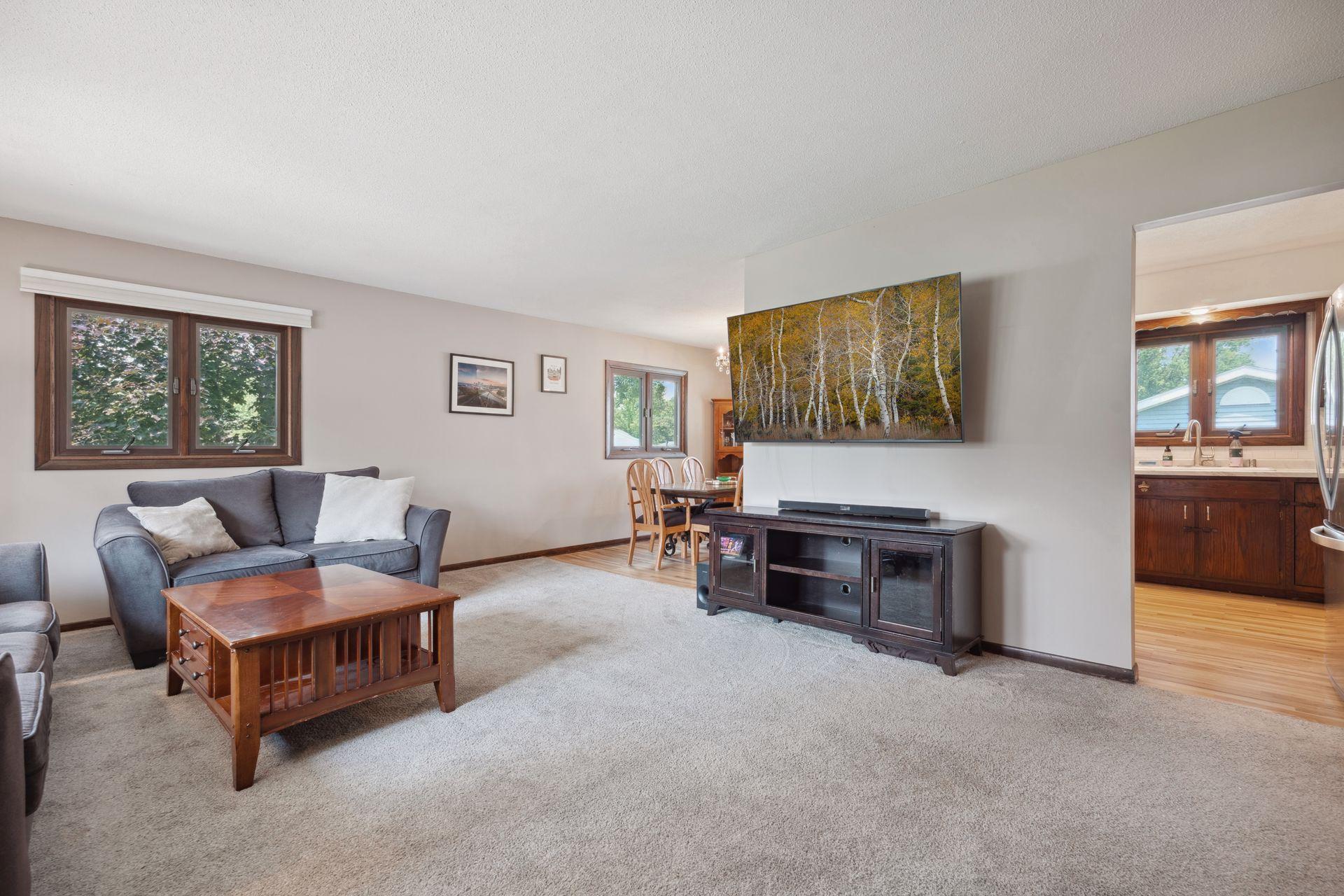 5130 Greenwood Drive