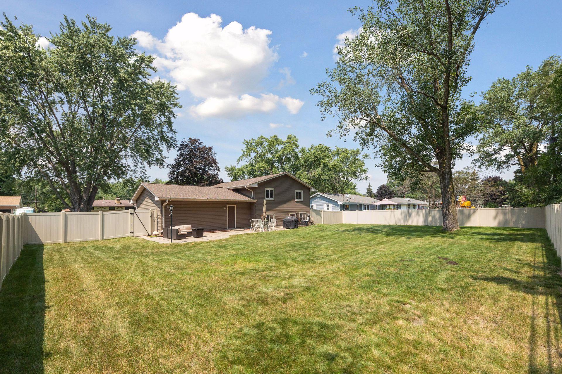 5130 Greenwood Drive