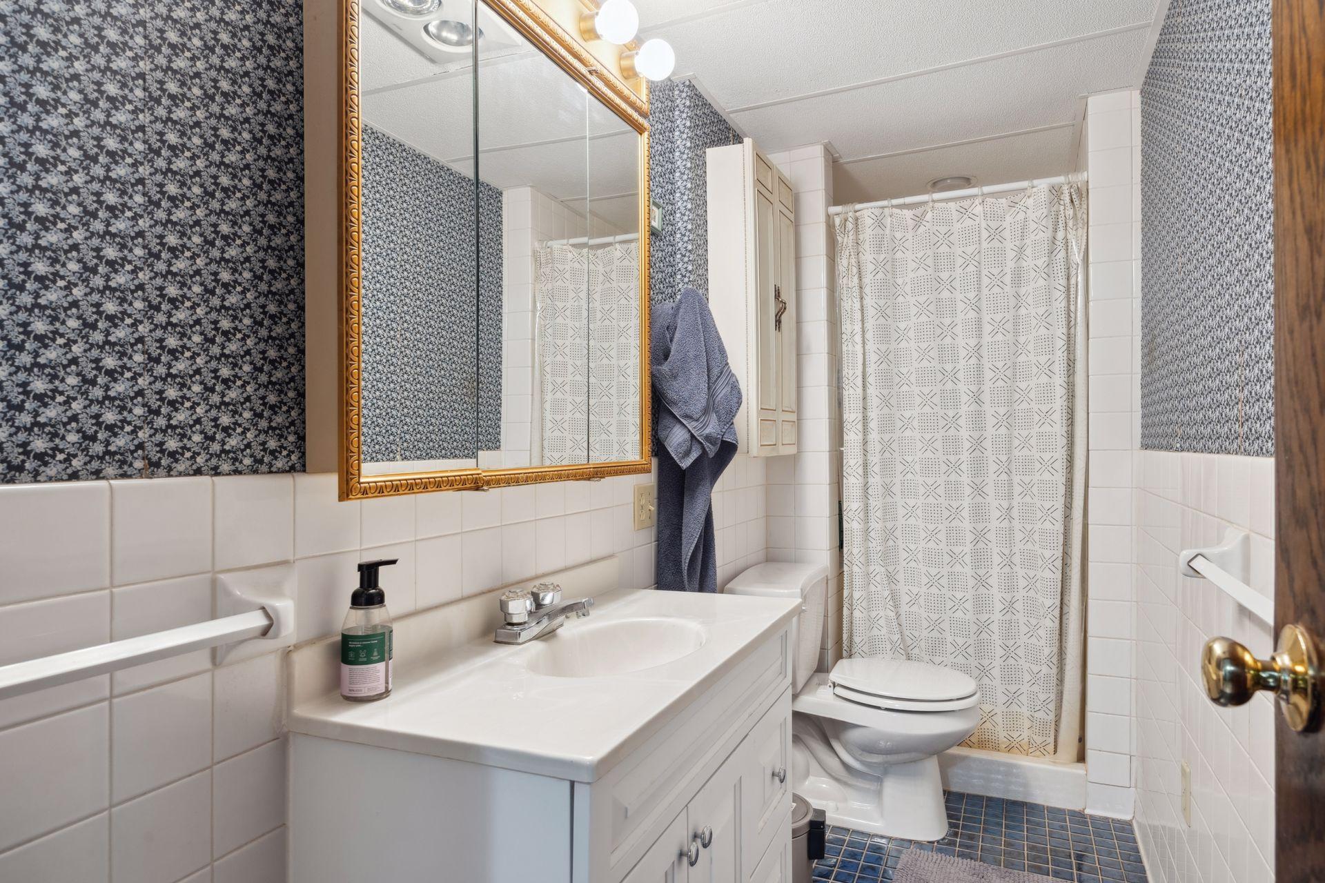 5130 Greenwood Drive