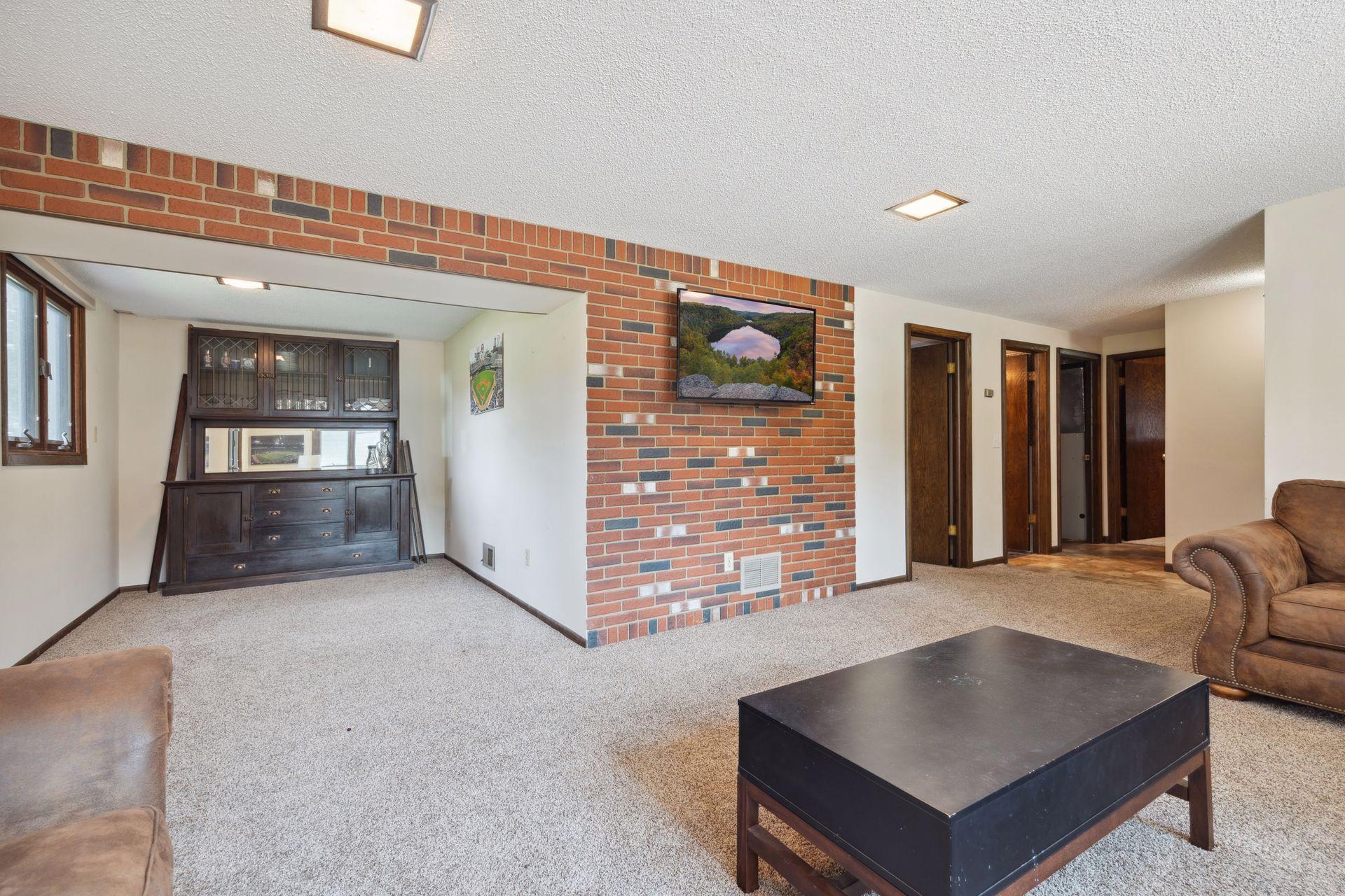 5130 Greenwood Drive