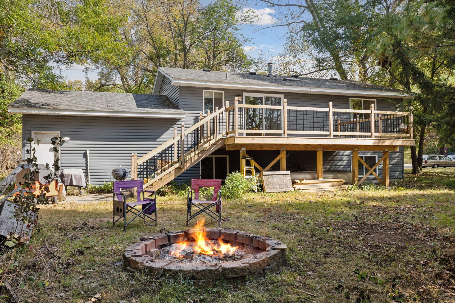 10170 Tamarack Street NW