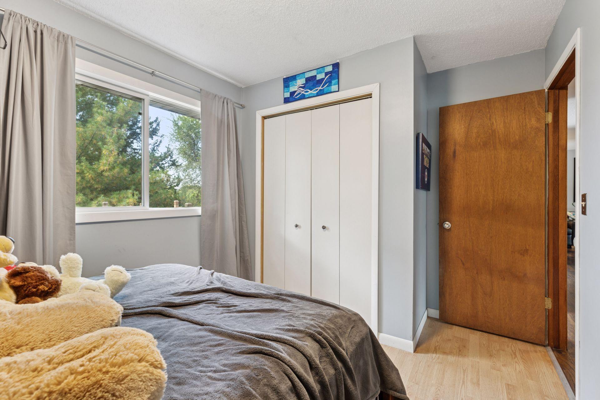 10170 Tamarack Street NW