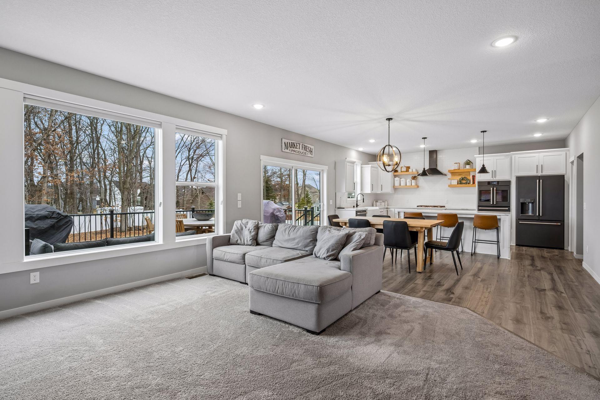 12760 Guadalcanal Street NE