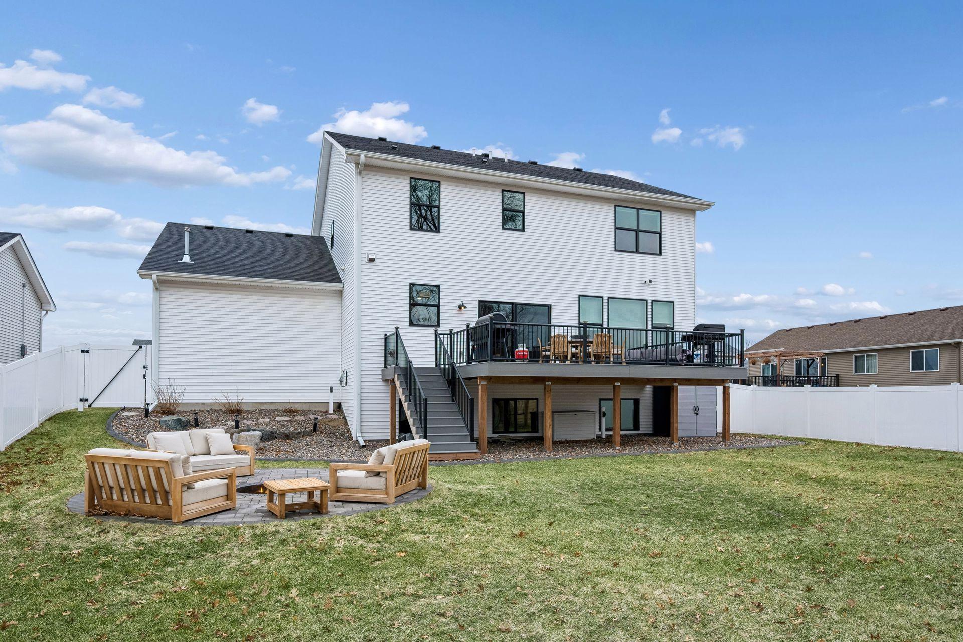 12760 Guadalcanal Street NE