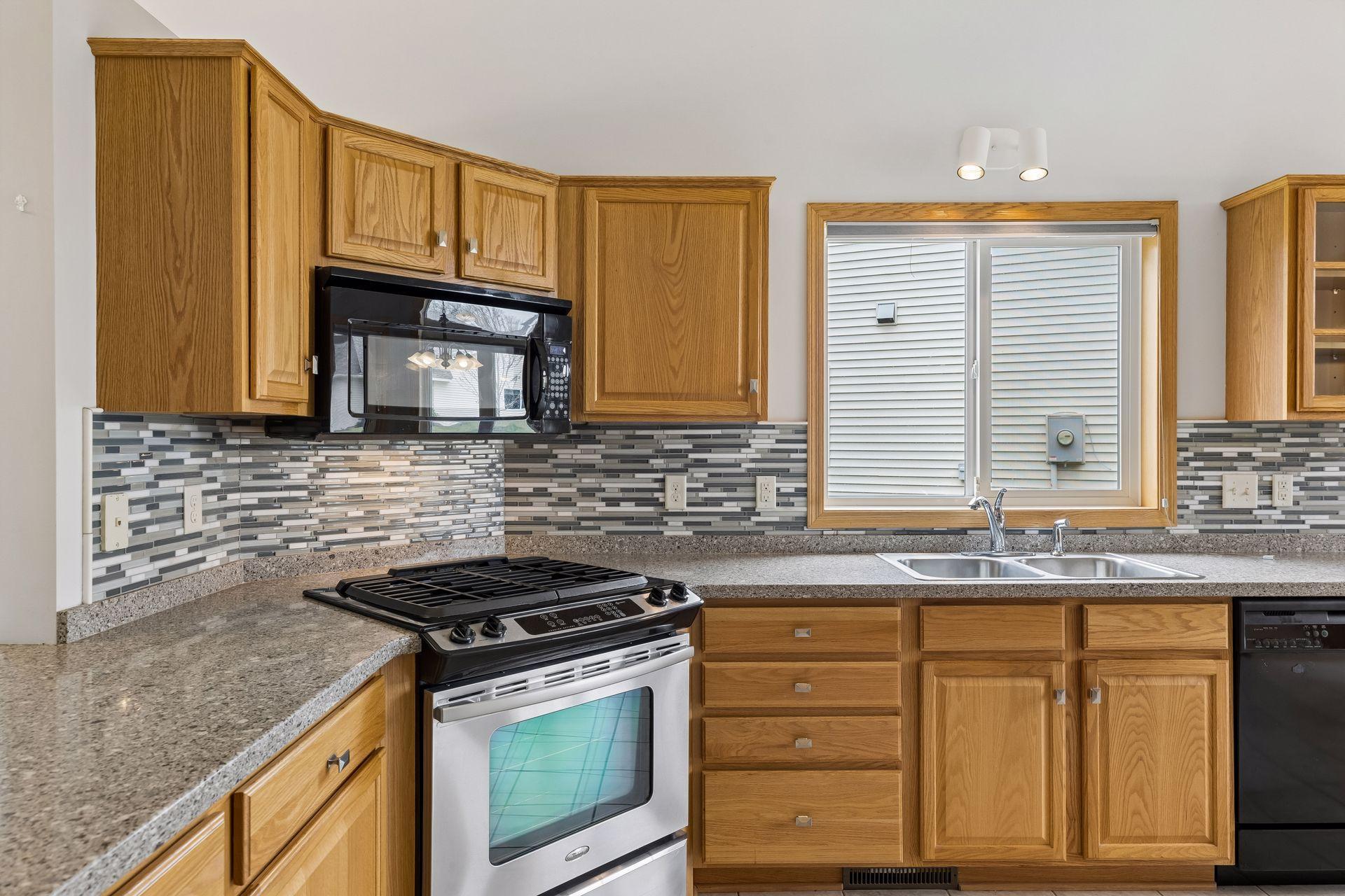 12726 Ivywood Street NW