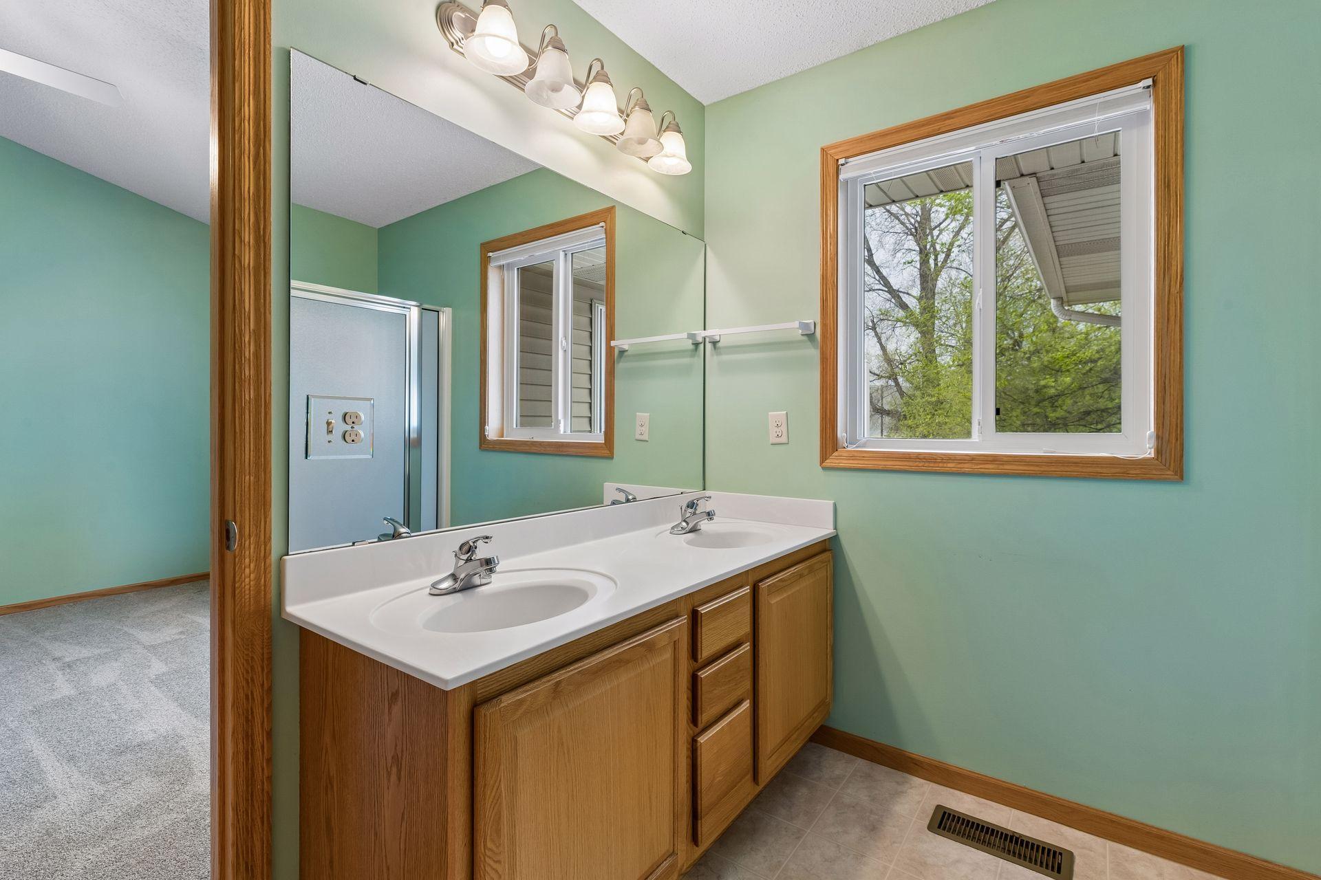 12726 Ivywood Street NW