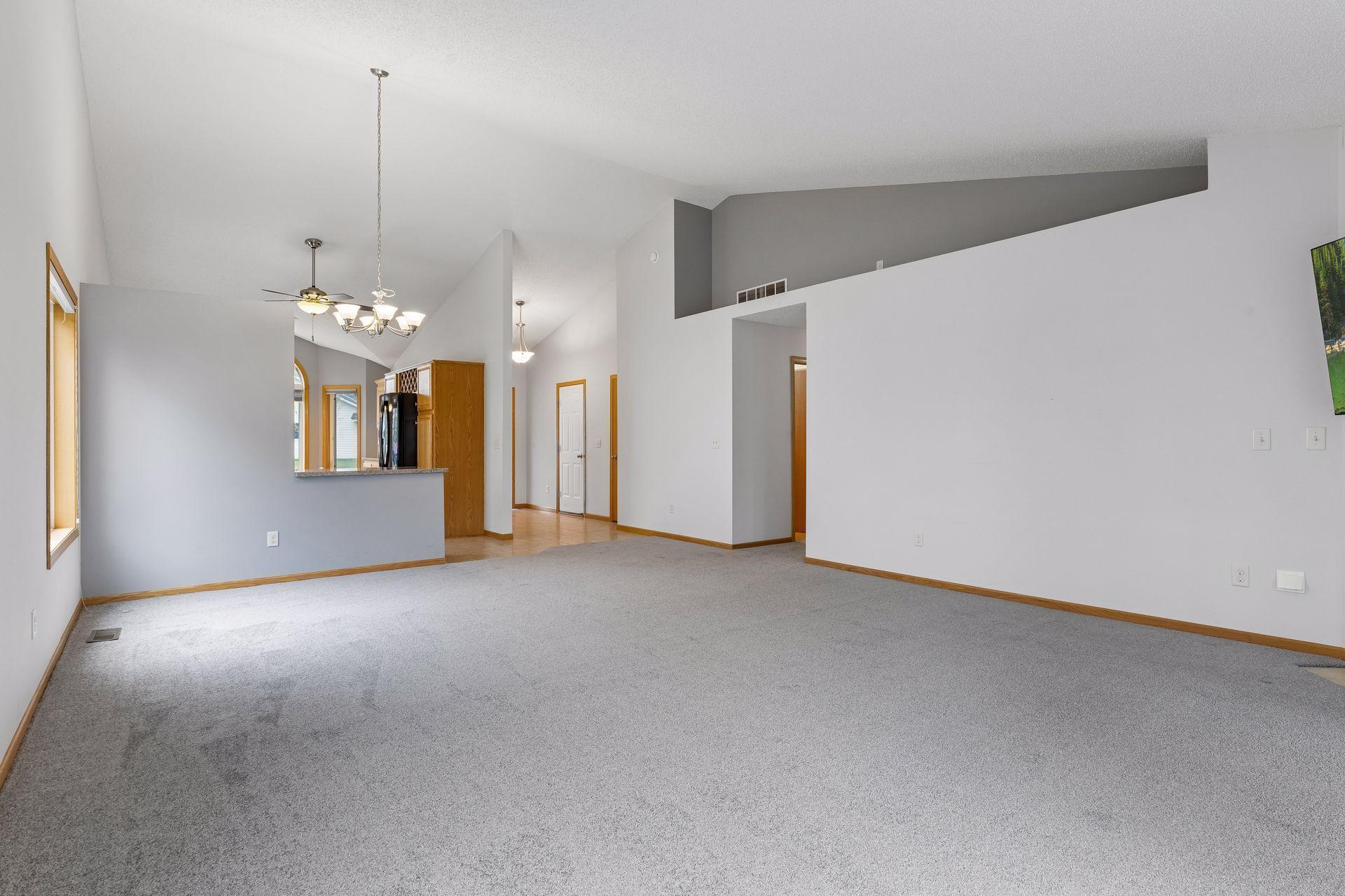 12726 Ivywood Street NW