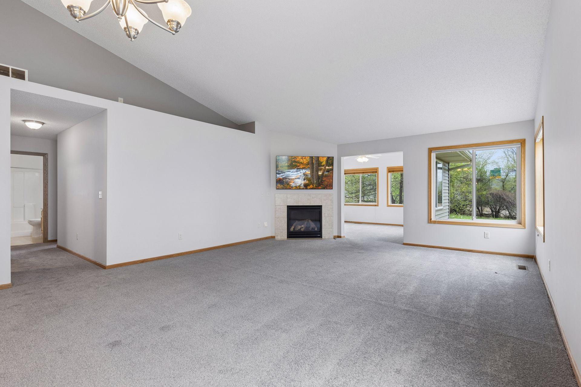 12726 Ivywood Street NW