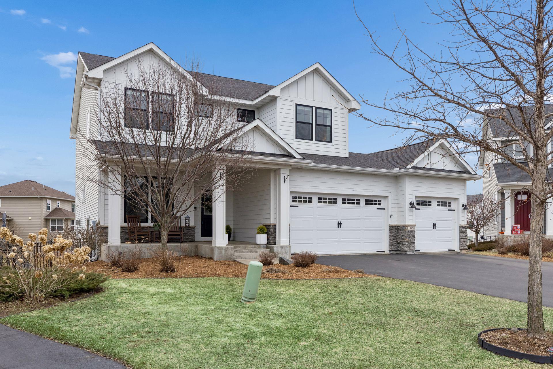 11821 Linden Court N