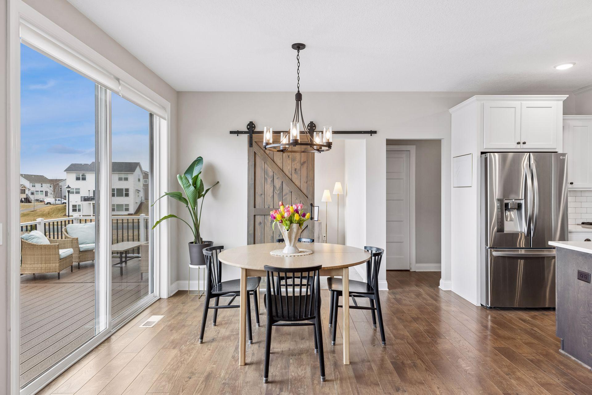 11821 Linden Court N