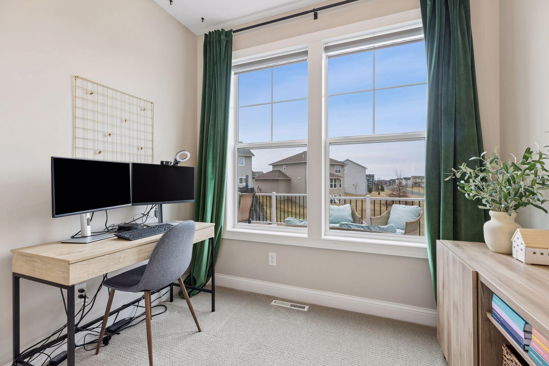 11821 Linden Court N