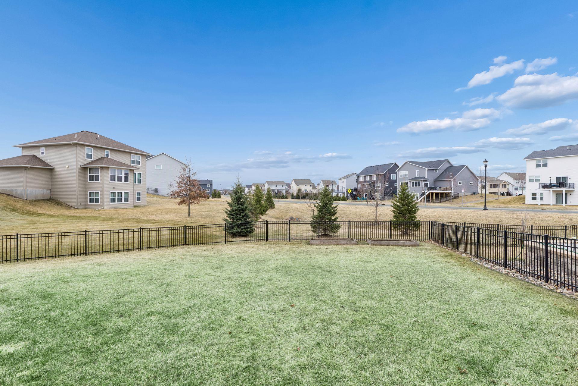 11821 Linden Court N