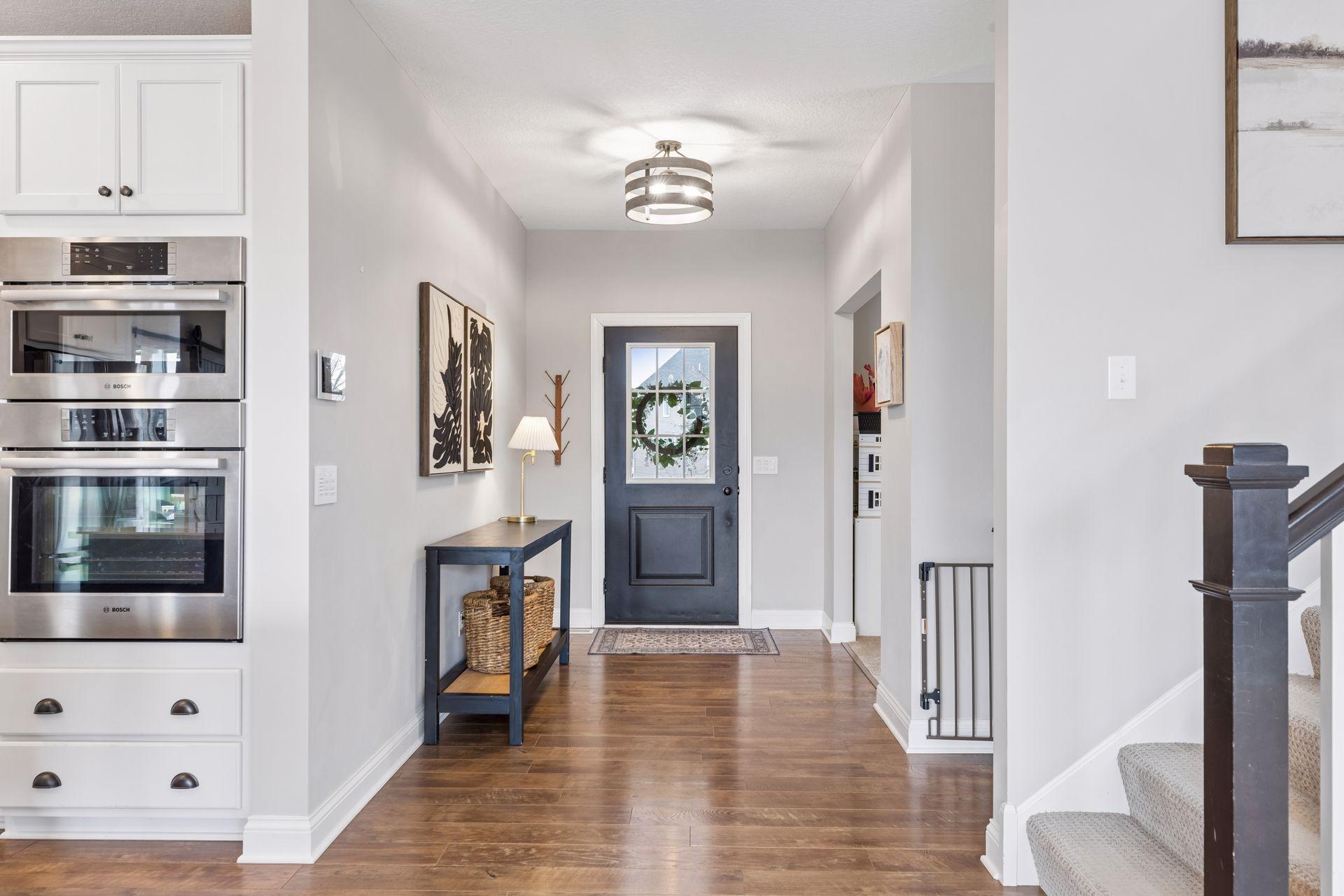 11821 Linden Court N