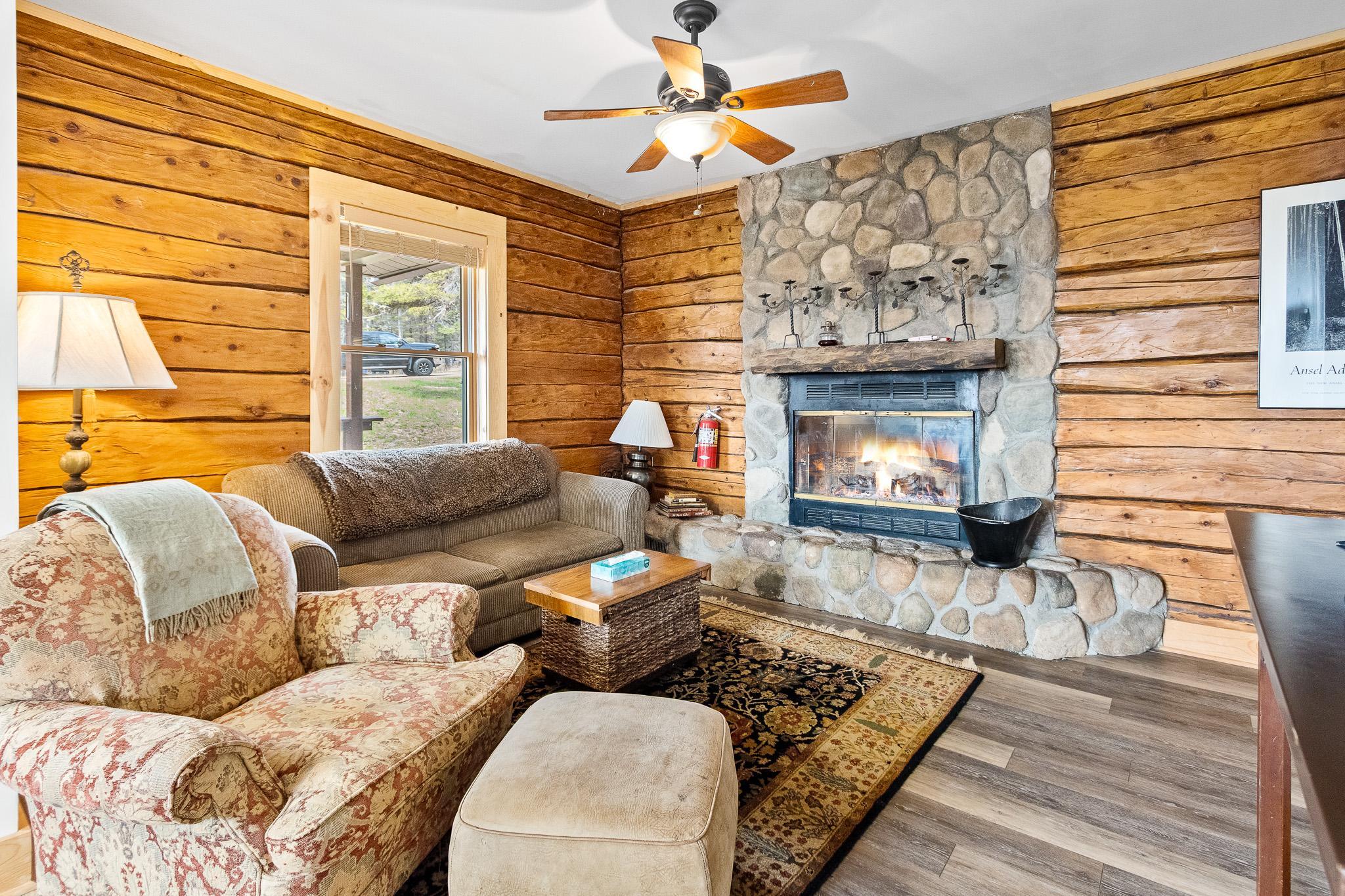 6076 Highway 61