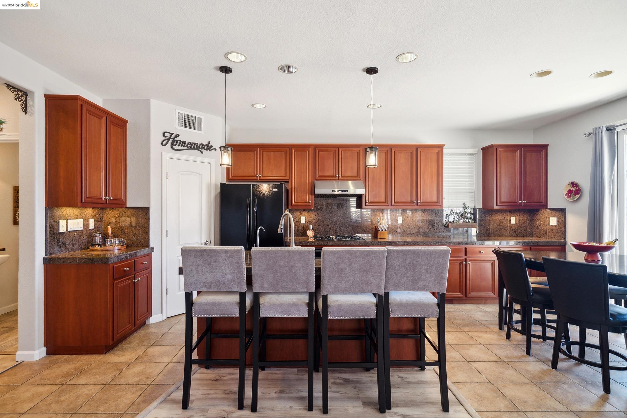 8109 Carlisle Way
