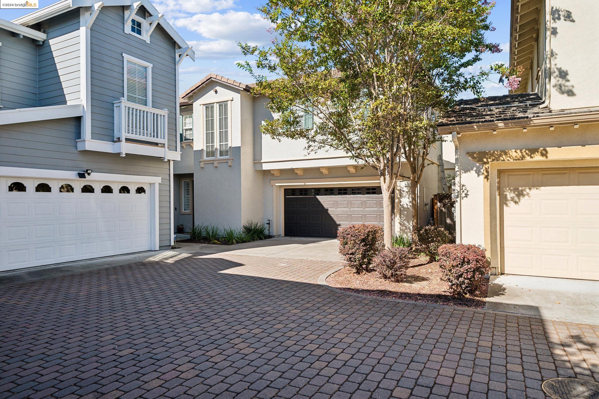 8109 Carlisle Way