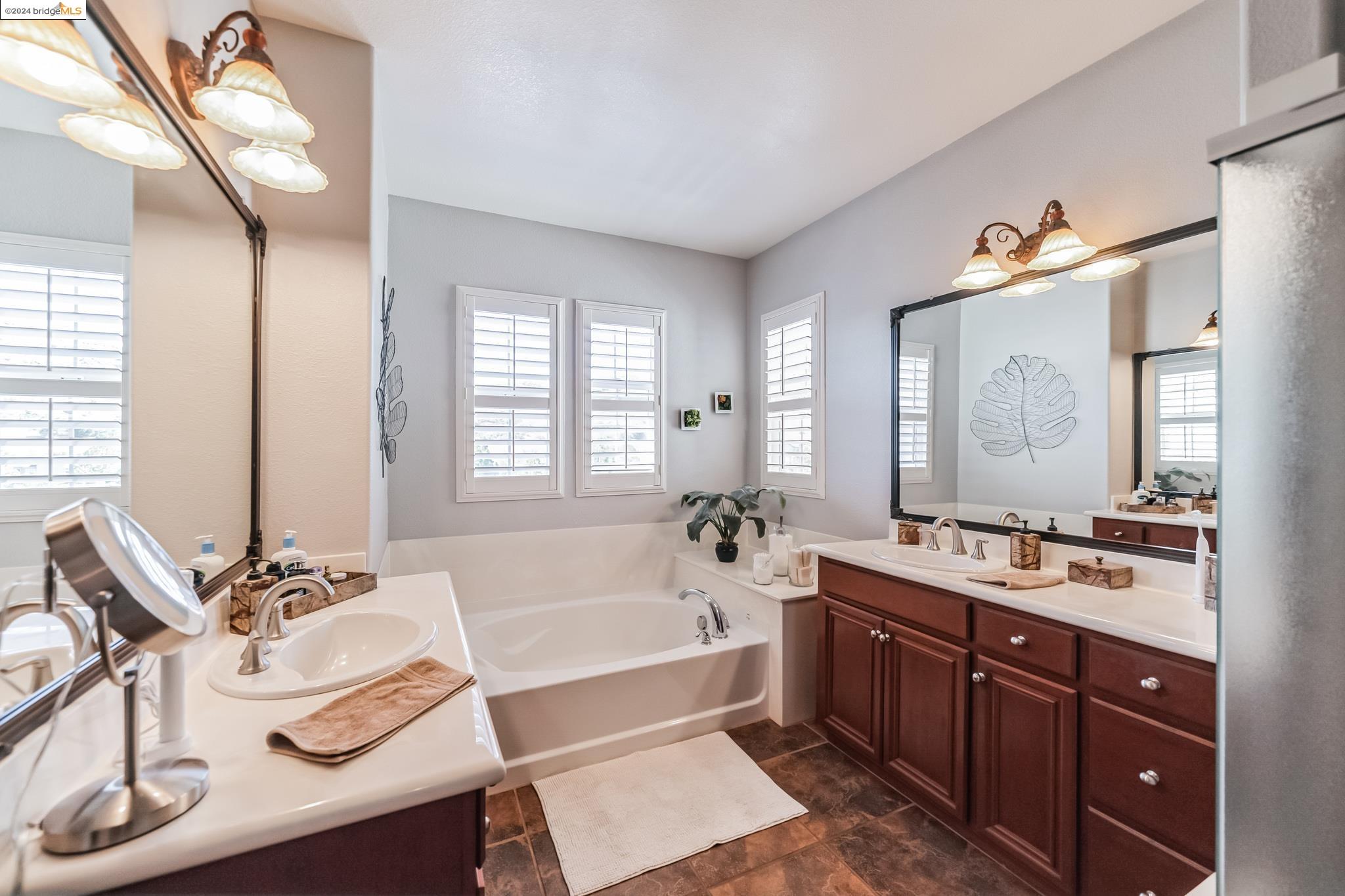 8109 Carlisle Way