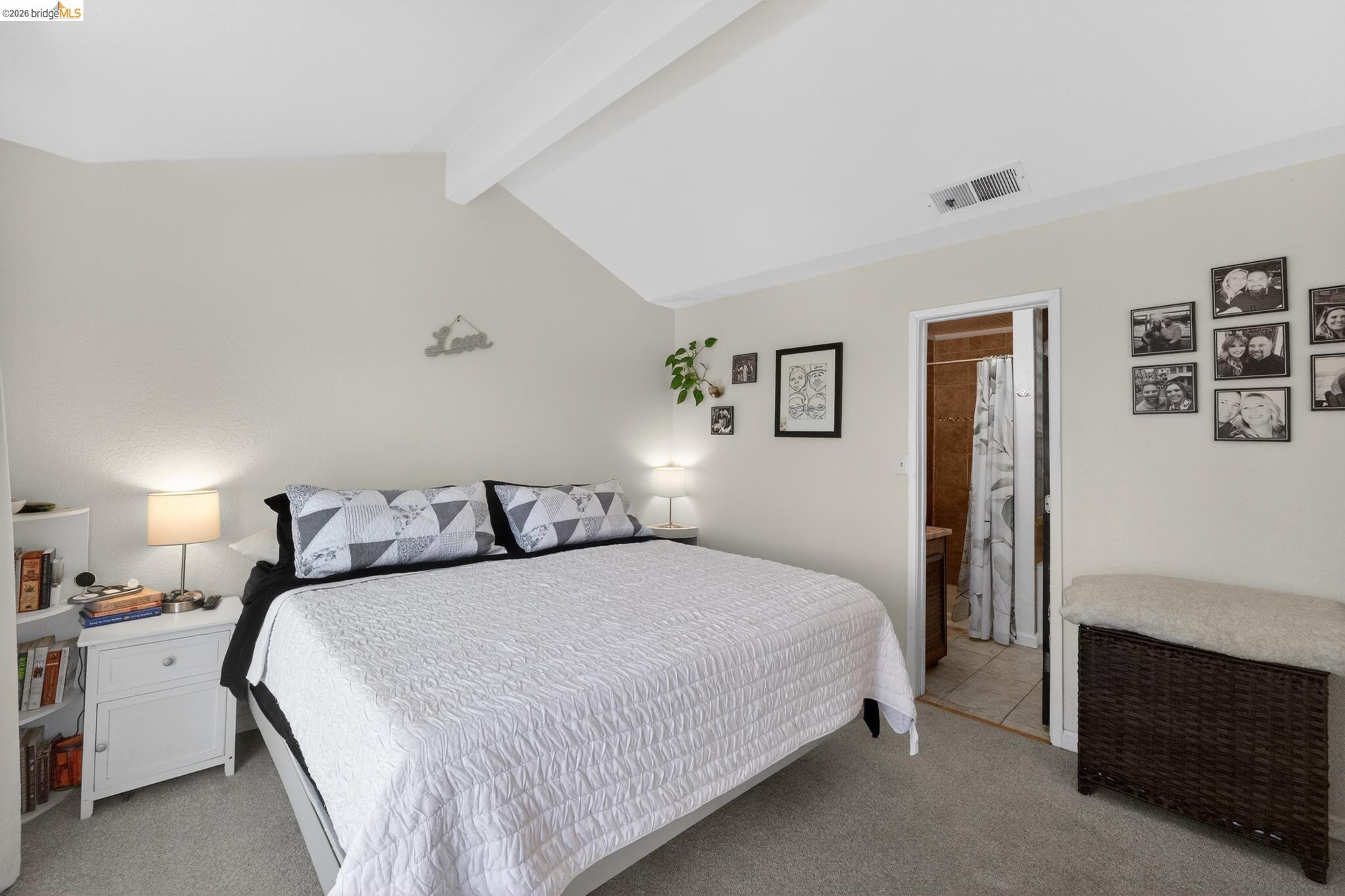 3320 Streamwood Ct