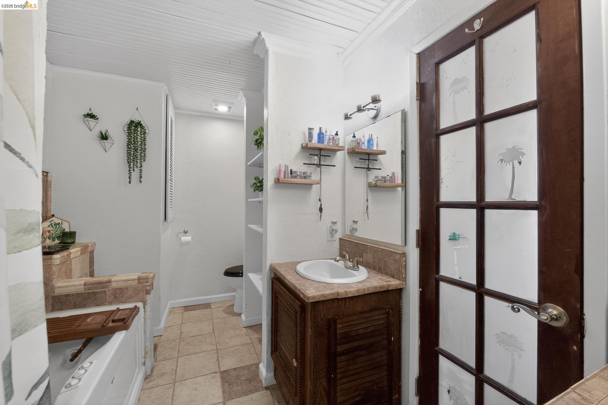 3320 Streamwood Ct
