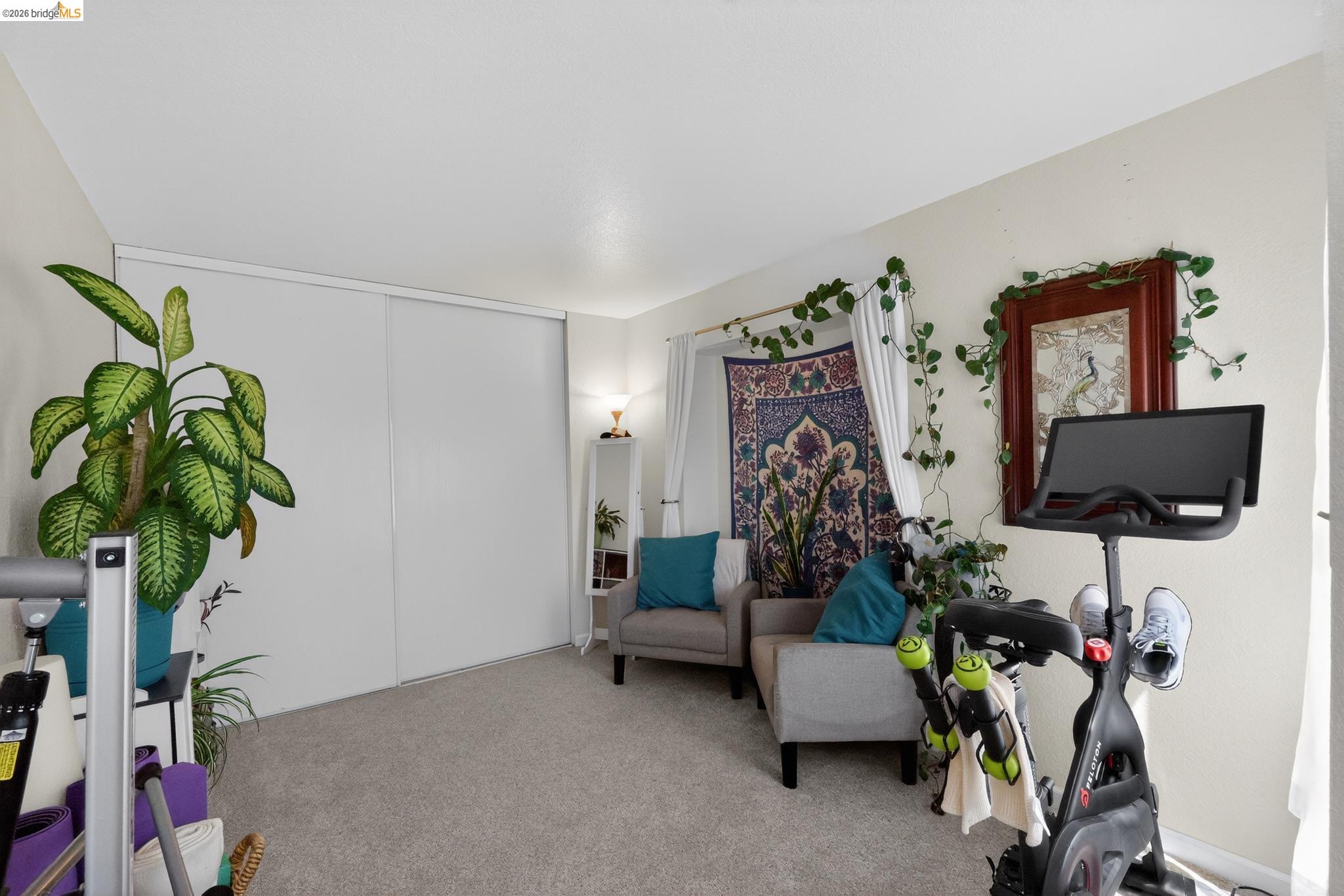 3320 Streamwood Ct