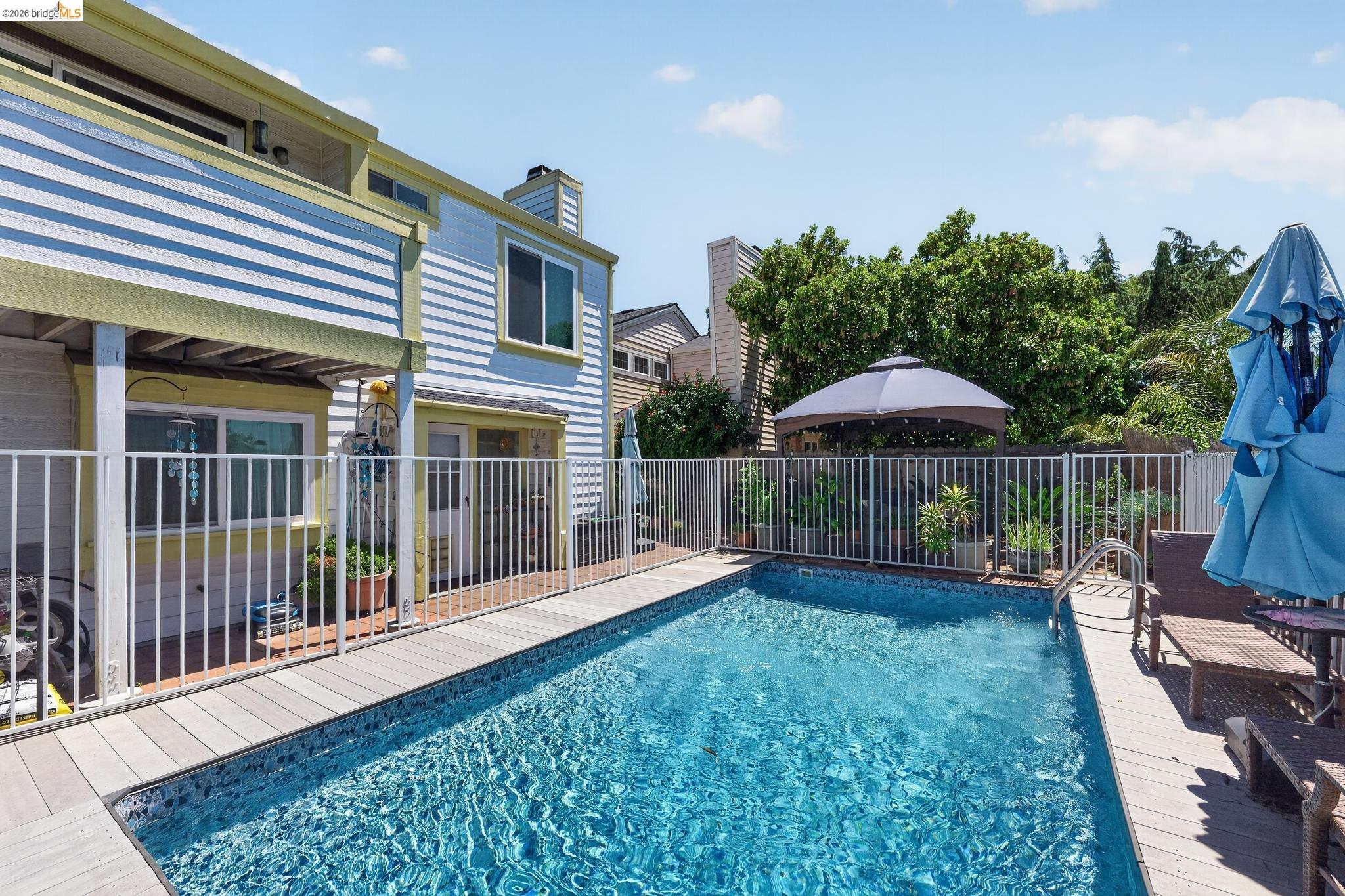 3320 Streamwood Ct