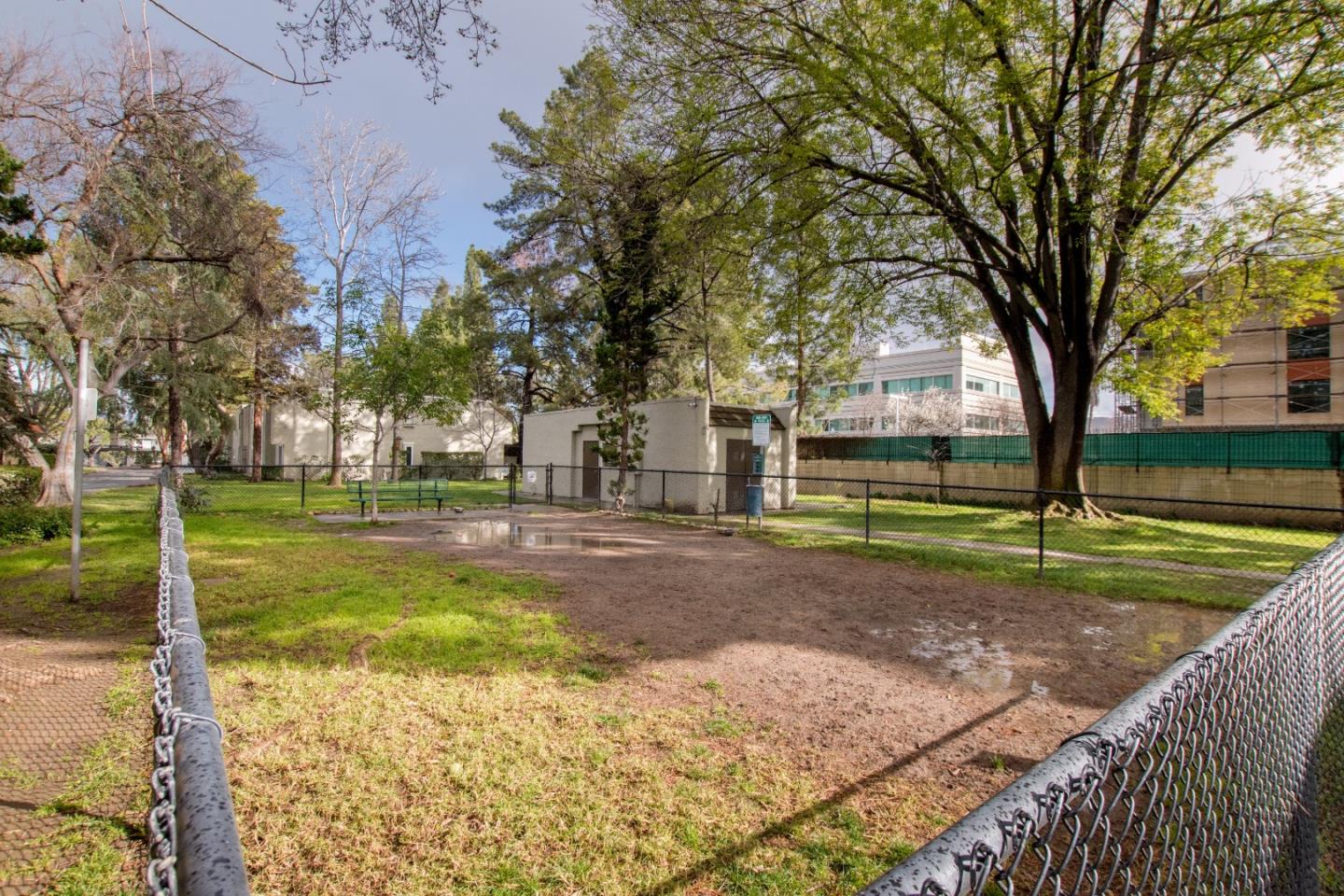 292 Tradewinds DR 16