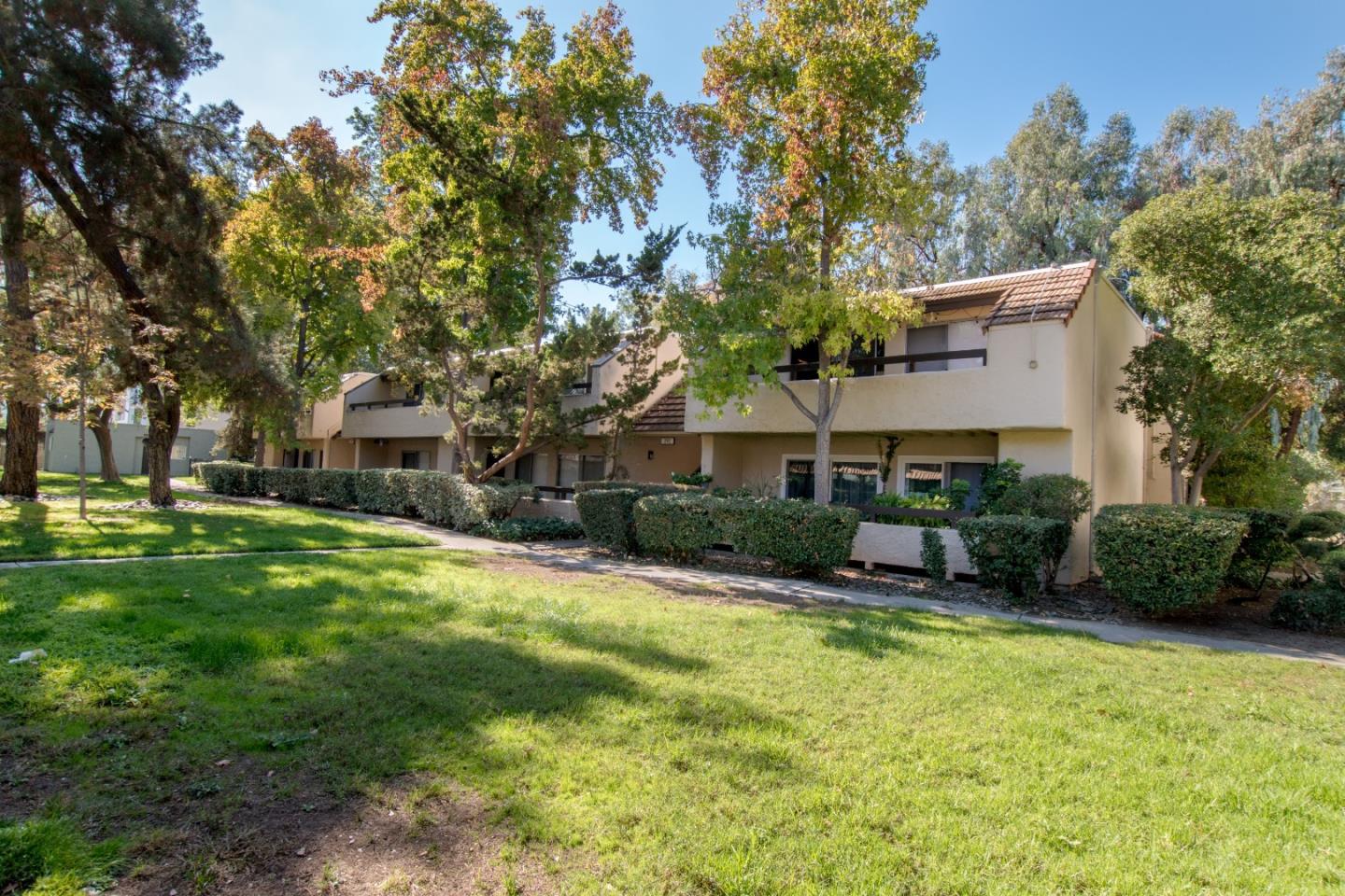 292 Tradewinds DR 16