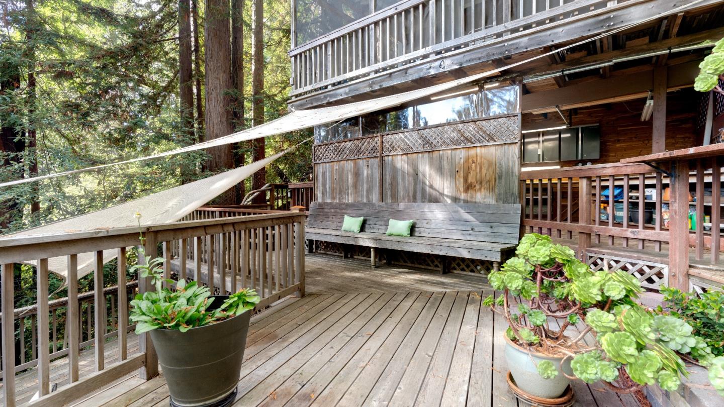 16239 Long Branch RD