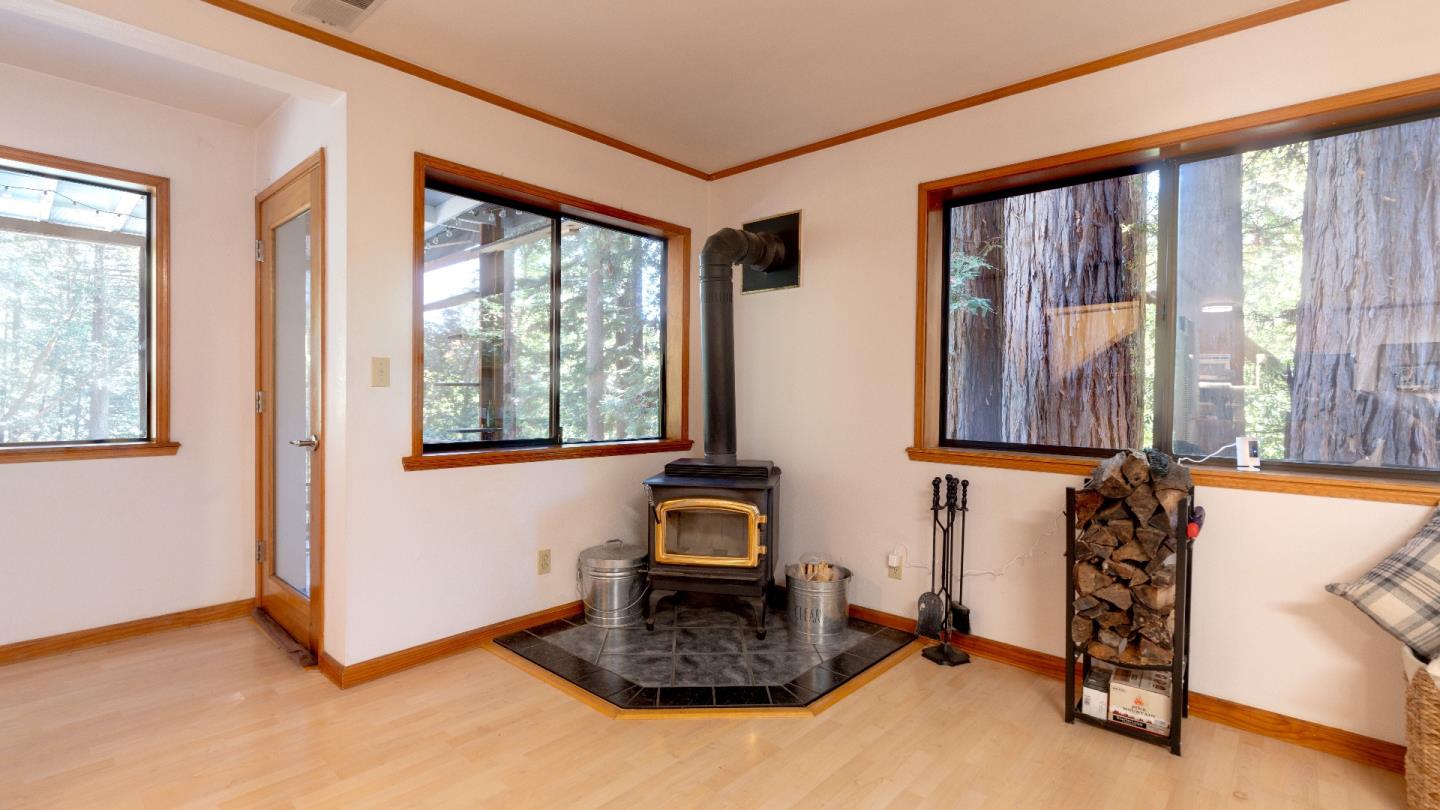 16239 Long Branch RD