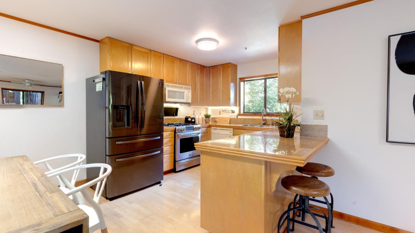 16239 Long Branch RD