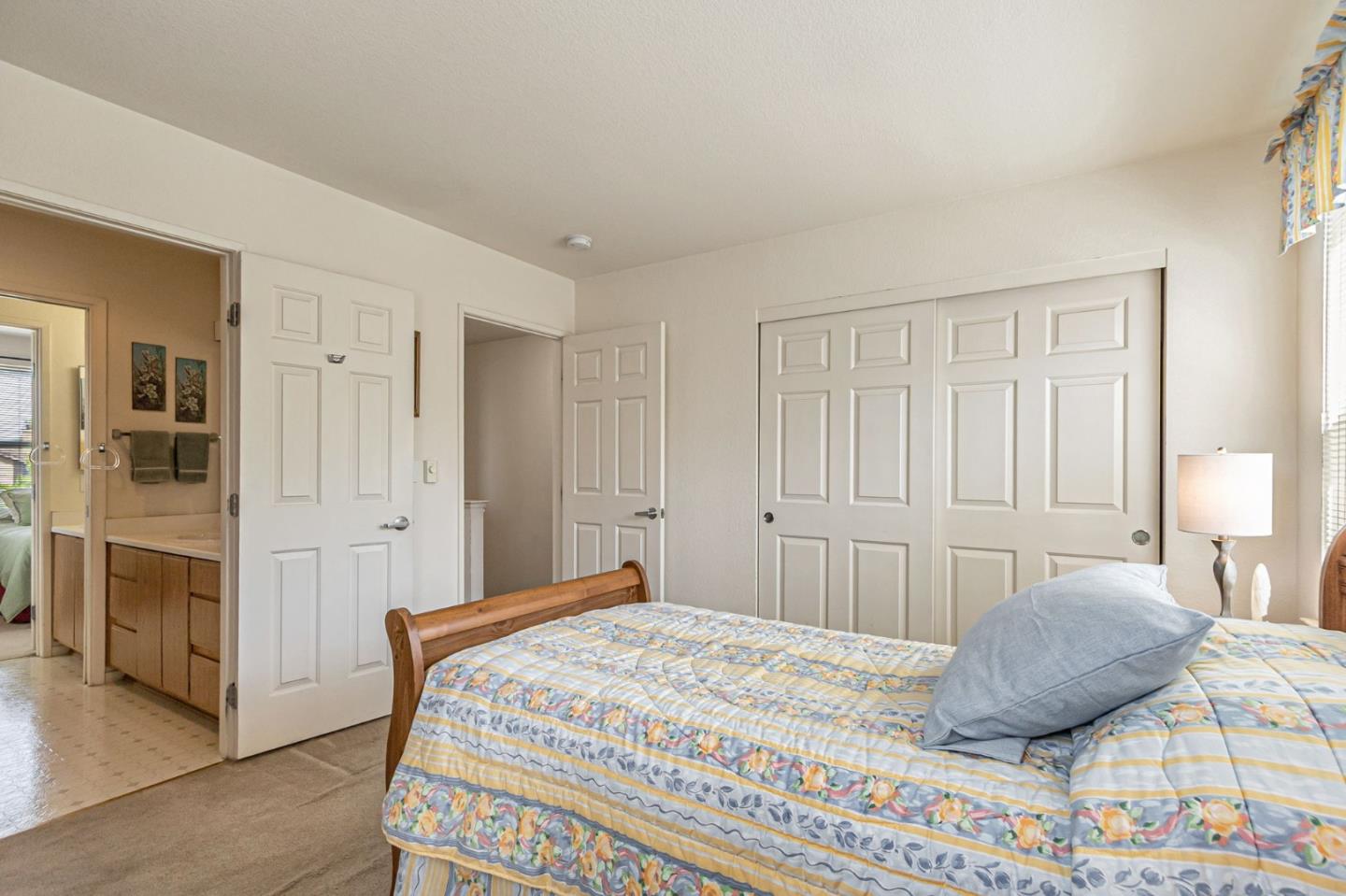 2045 East San Antonio Street