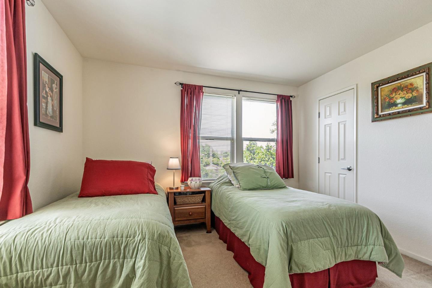 2045 East San Antonio Street