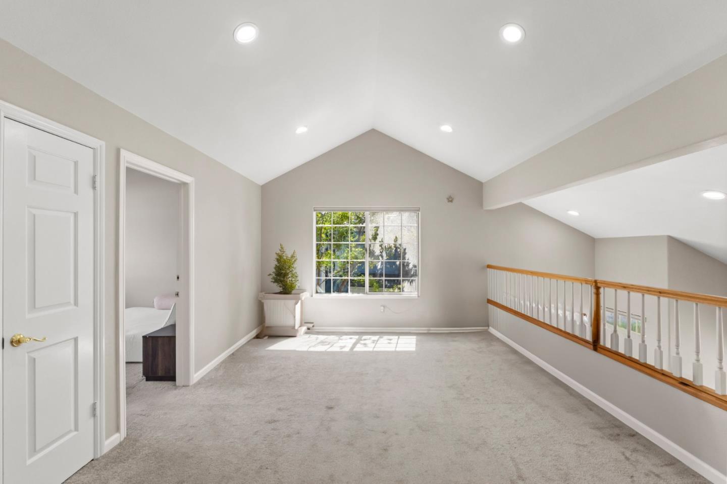 38173 Canyon Oaks Court