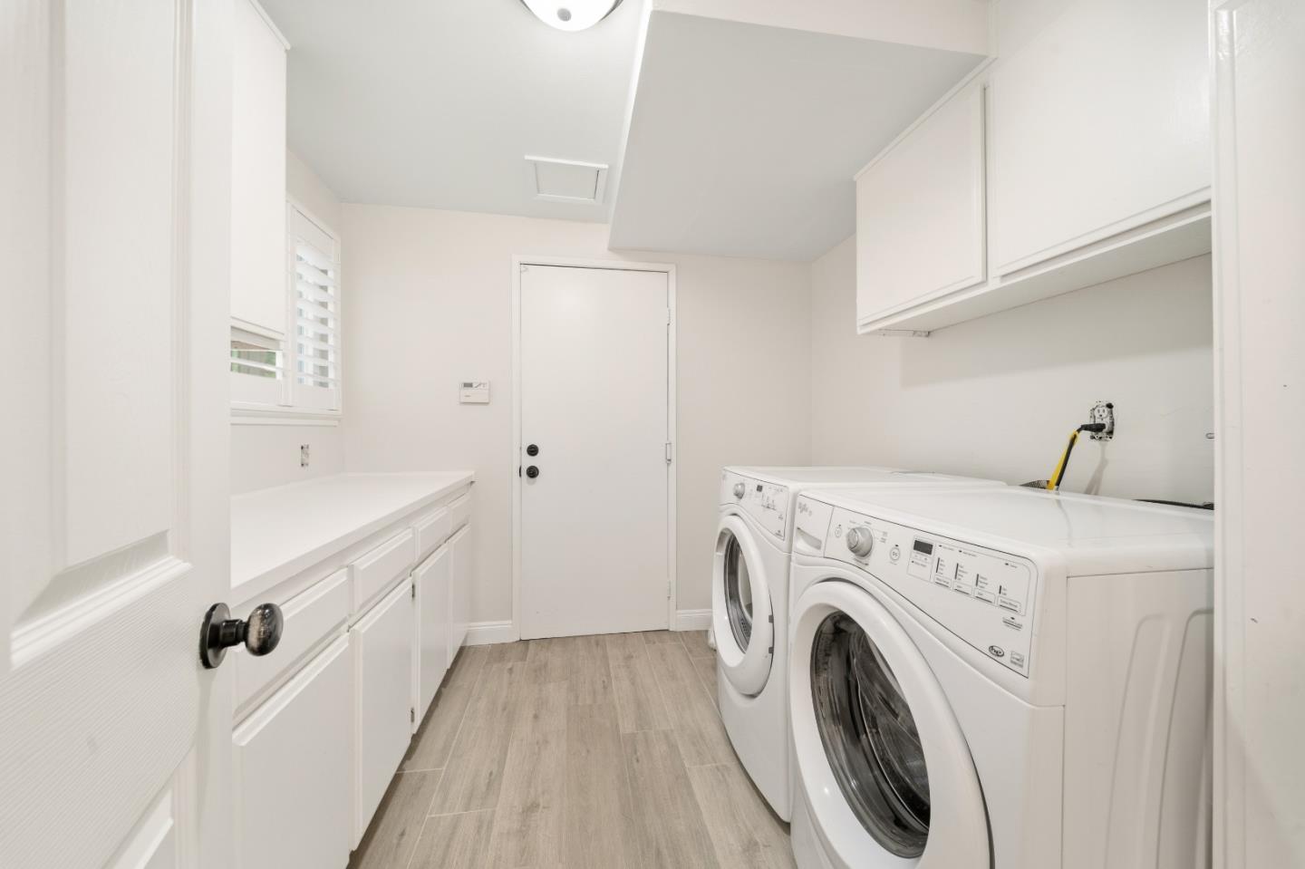 1926 Cape Hilda Place