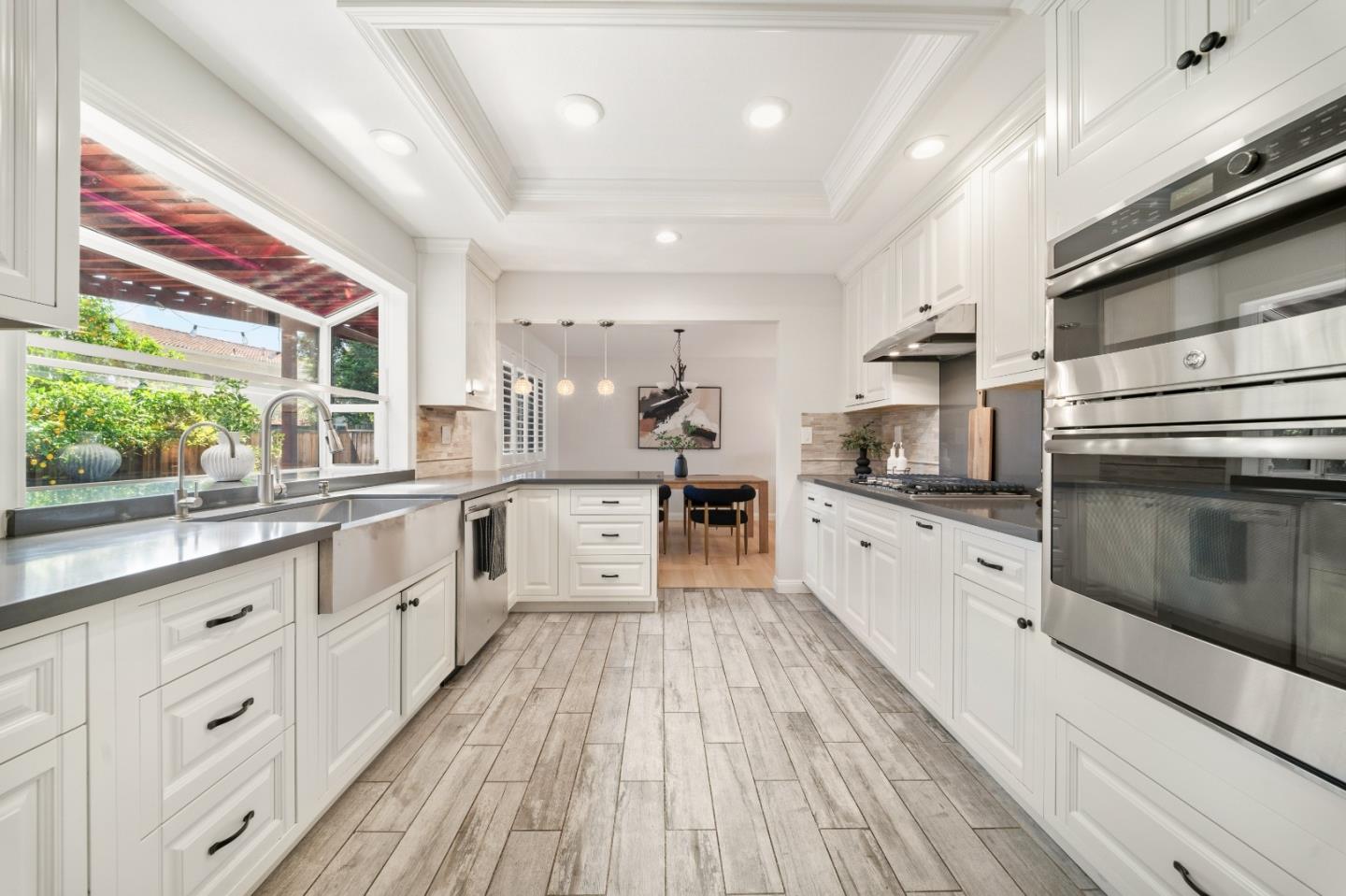 1926 Cape Hilda Place