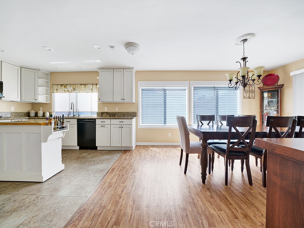 11261 Roanoke Court