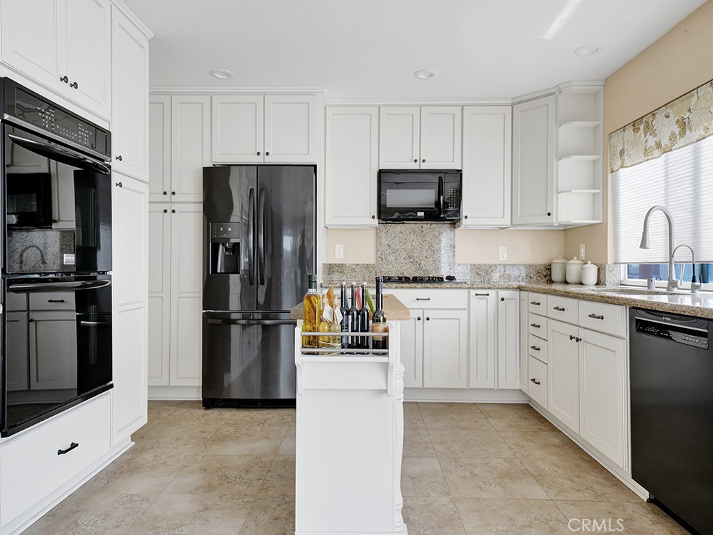 11261 Roanoke Court