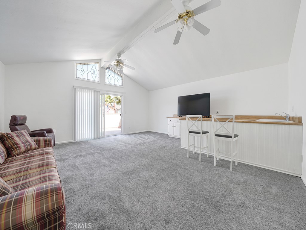 11261 Roanoke Court