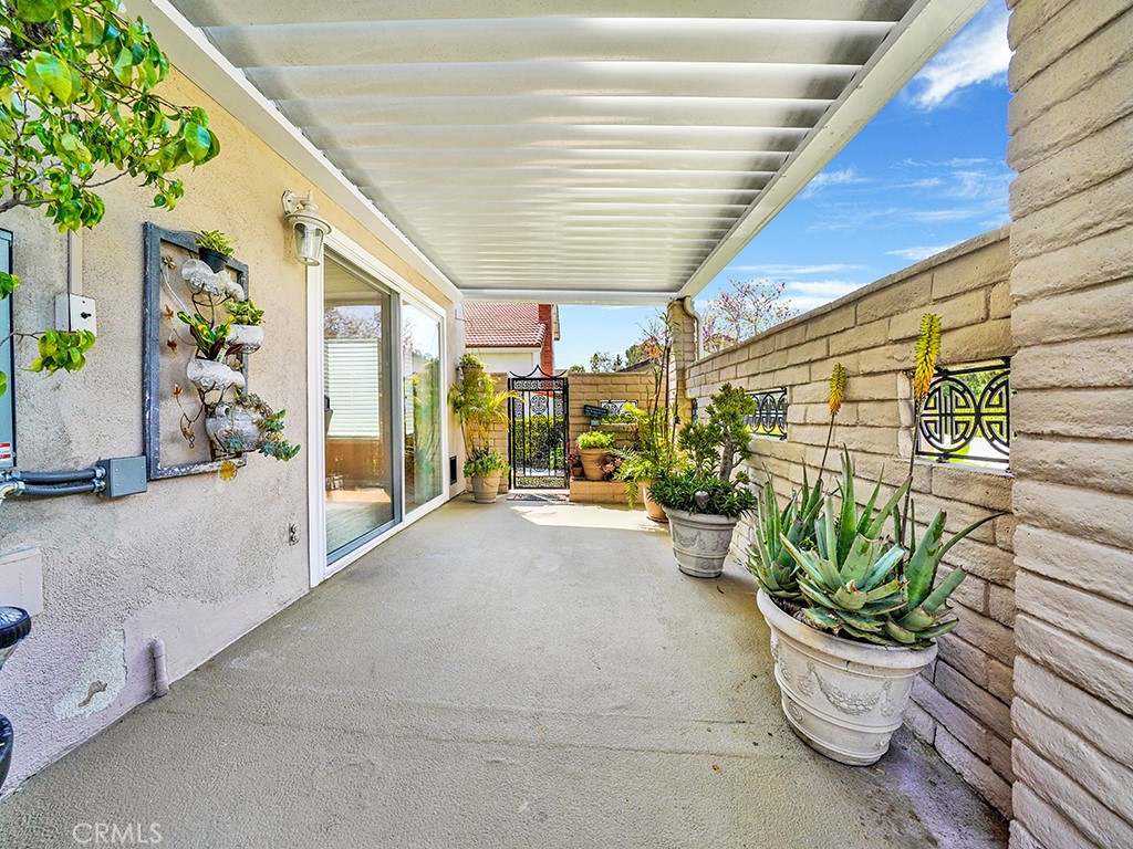 11261 Roanoke Court
