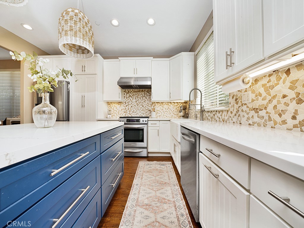 33501 Sea Bright Drive