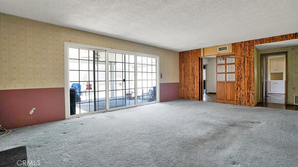 17283 Buttonwood